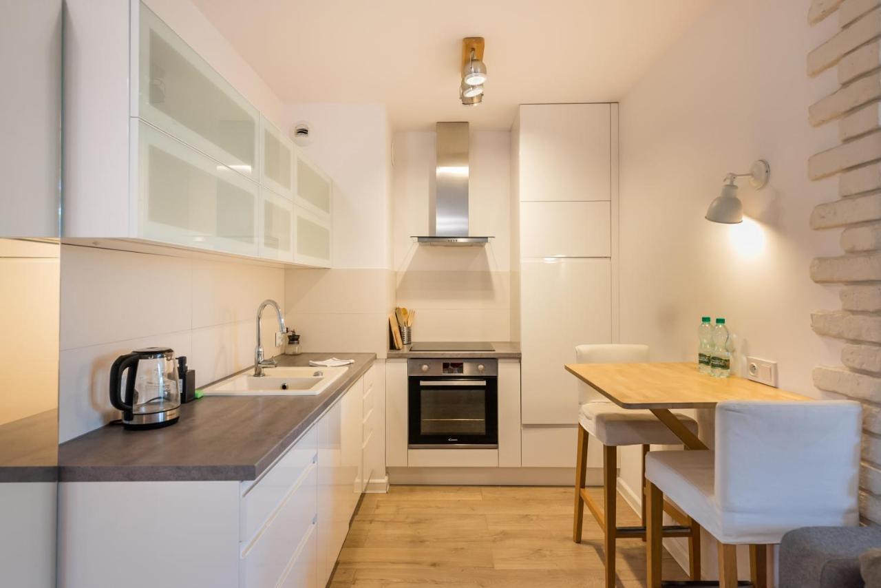 Sluzew Manhattan Place Apartment Warsaw Ngoại thất bức ảnh